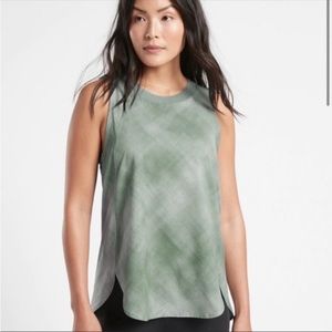 Athleta Zephyr Tank Green Large